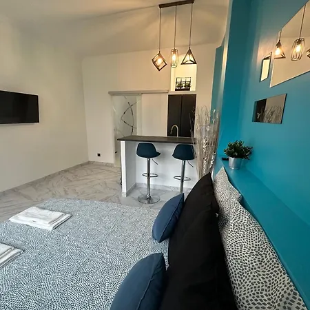 La Maison De Julia Bleuté Menton