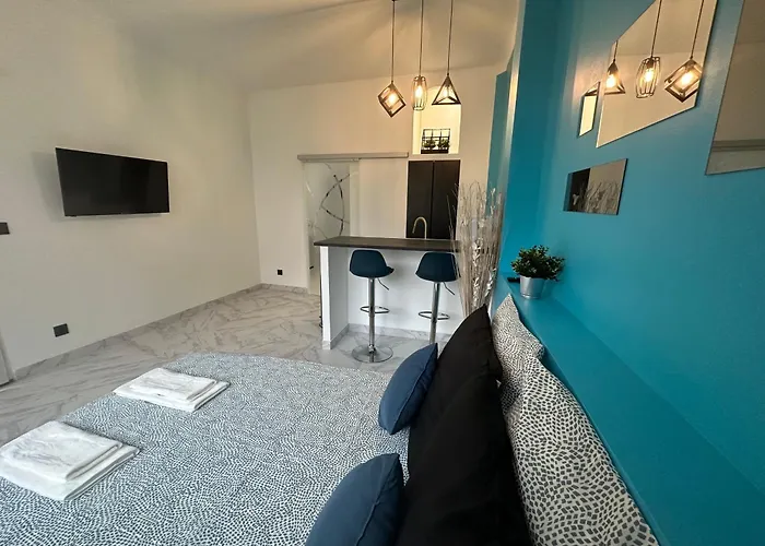 La Maison De Julia Bleuté Menton